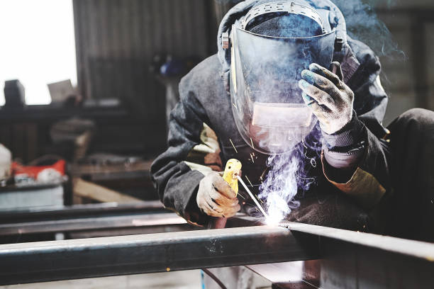 Decoding Key Features: A Novice Welder's Checklist