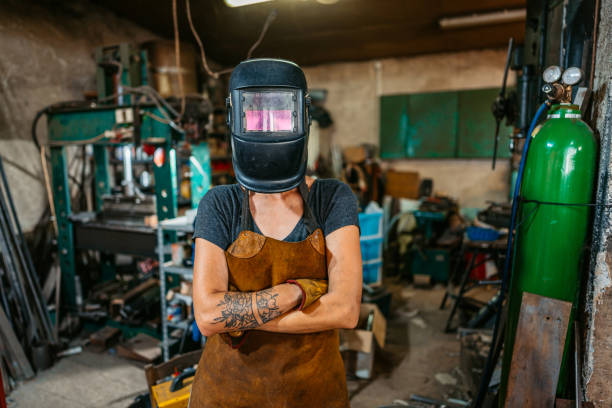 Super Sensory Welding : How to ensure your helmet doesn’t “go blind” under low current?